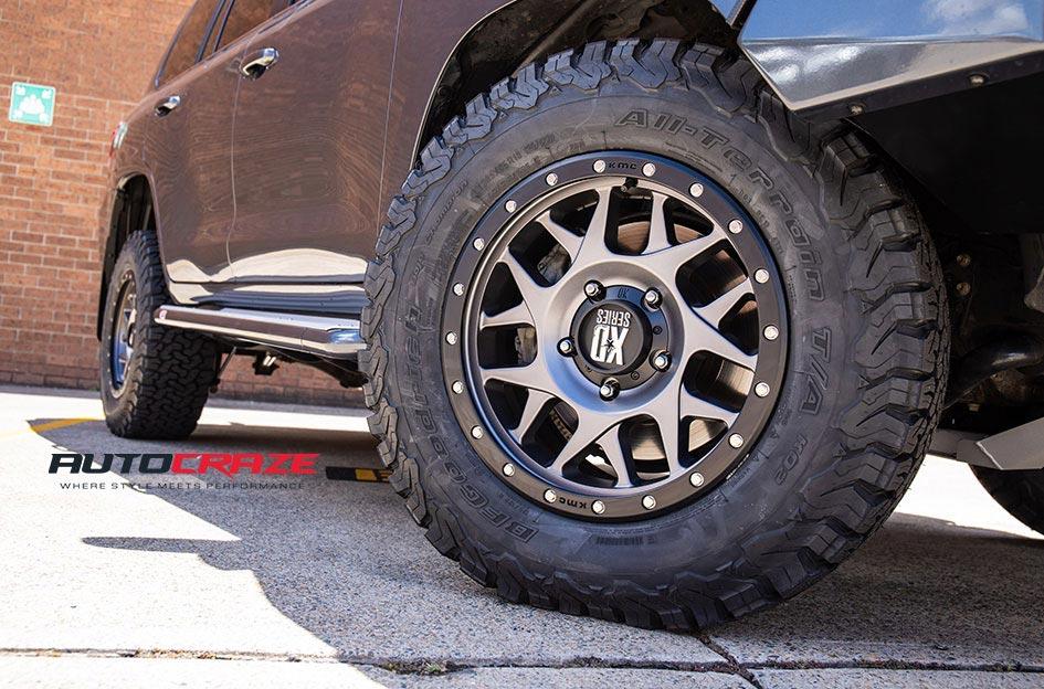 TOYOTA LANDCRUSIER BULLY XD MATTE GREY BLACK RING